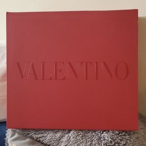 Valentino box 